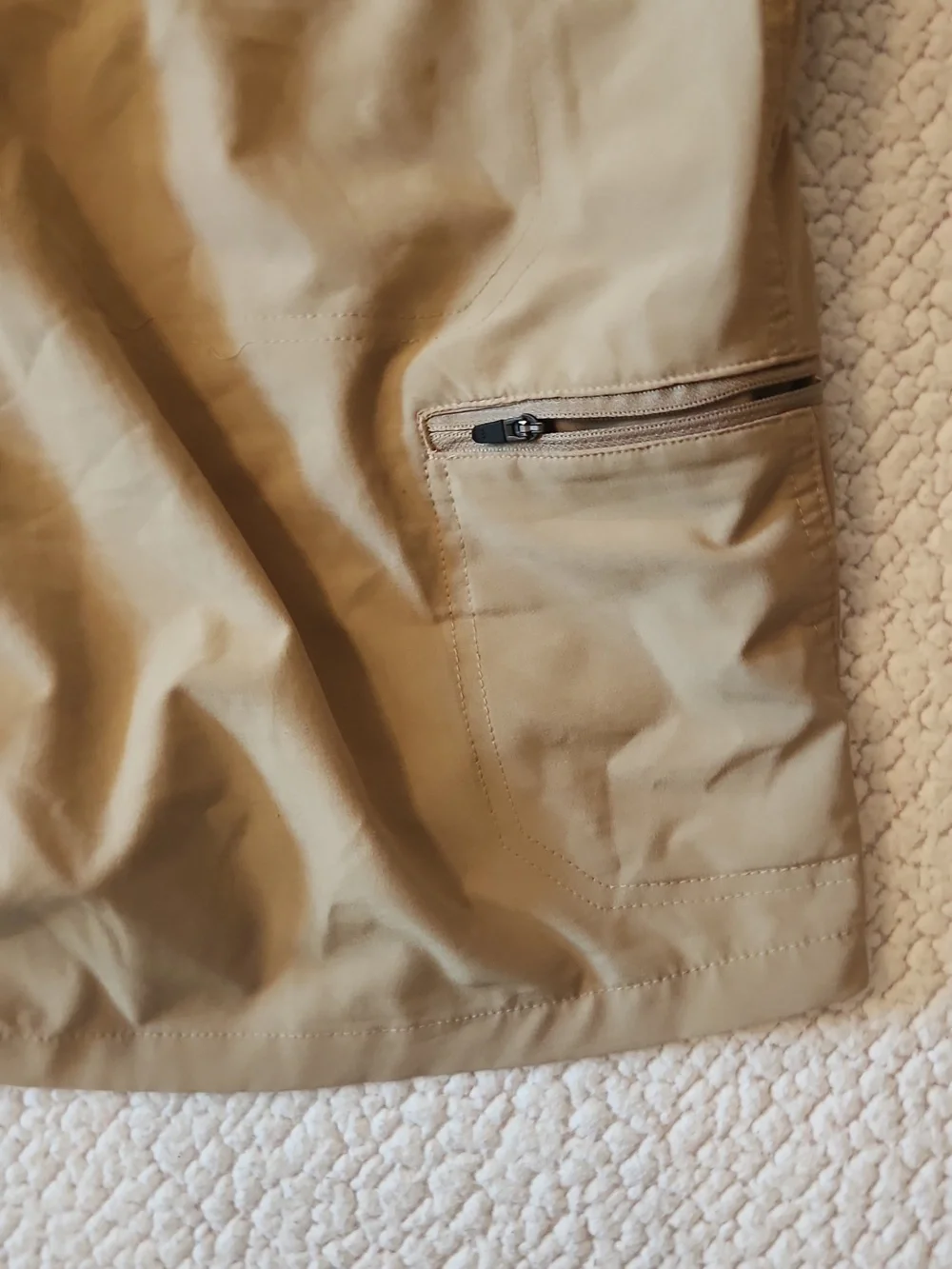 Columbia Gorpcore Sportswear Mens Khaki Shorts Hikiing Camping